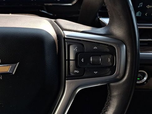 Used 2022 Chevrolet Silverado 1500 LT AWD/4WD image 21