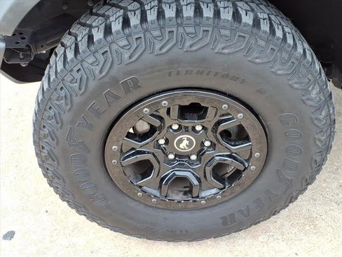 Used 2021 Ford Bronco First Edition image 9