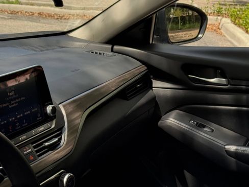 Used 2025 Nissan Altima 2.5 SV FWD image 27