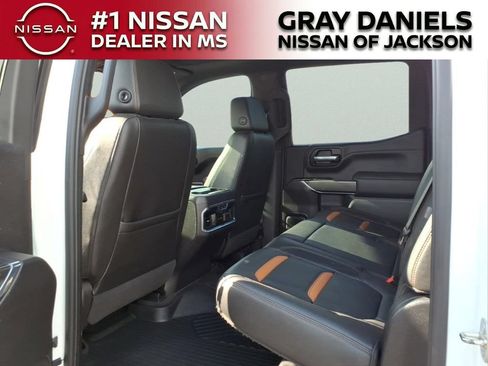 Used 2020 GMC Sierra 1500 AT4 w/ AT4 Premium Package AWD/4WD image 27