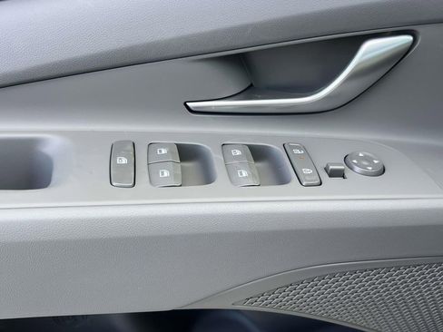 New 2026 Hyundai Elantra Sport FWD image 28