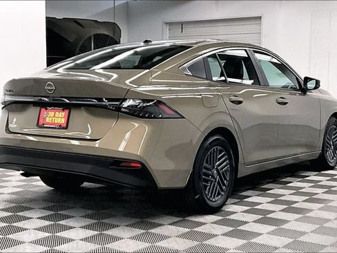 New 2026 Nissan Sentra SV FWD image 16