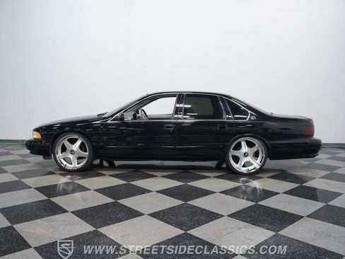Used 1996 Chevrolet Impala SS RWD image 8