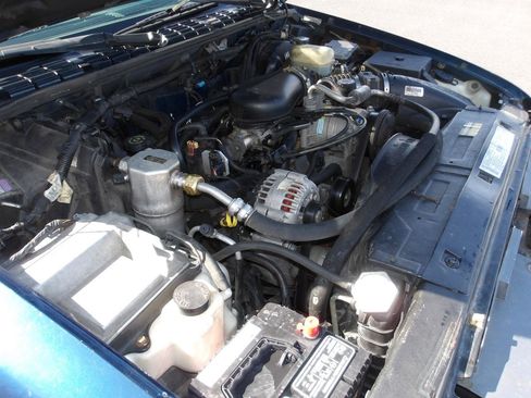 Used 2001 GMC Jimmy SLE AWD/4WD image 17