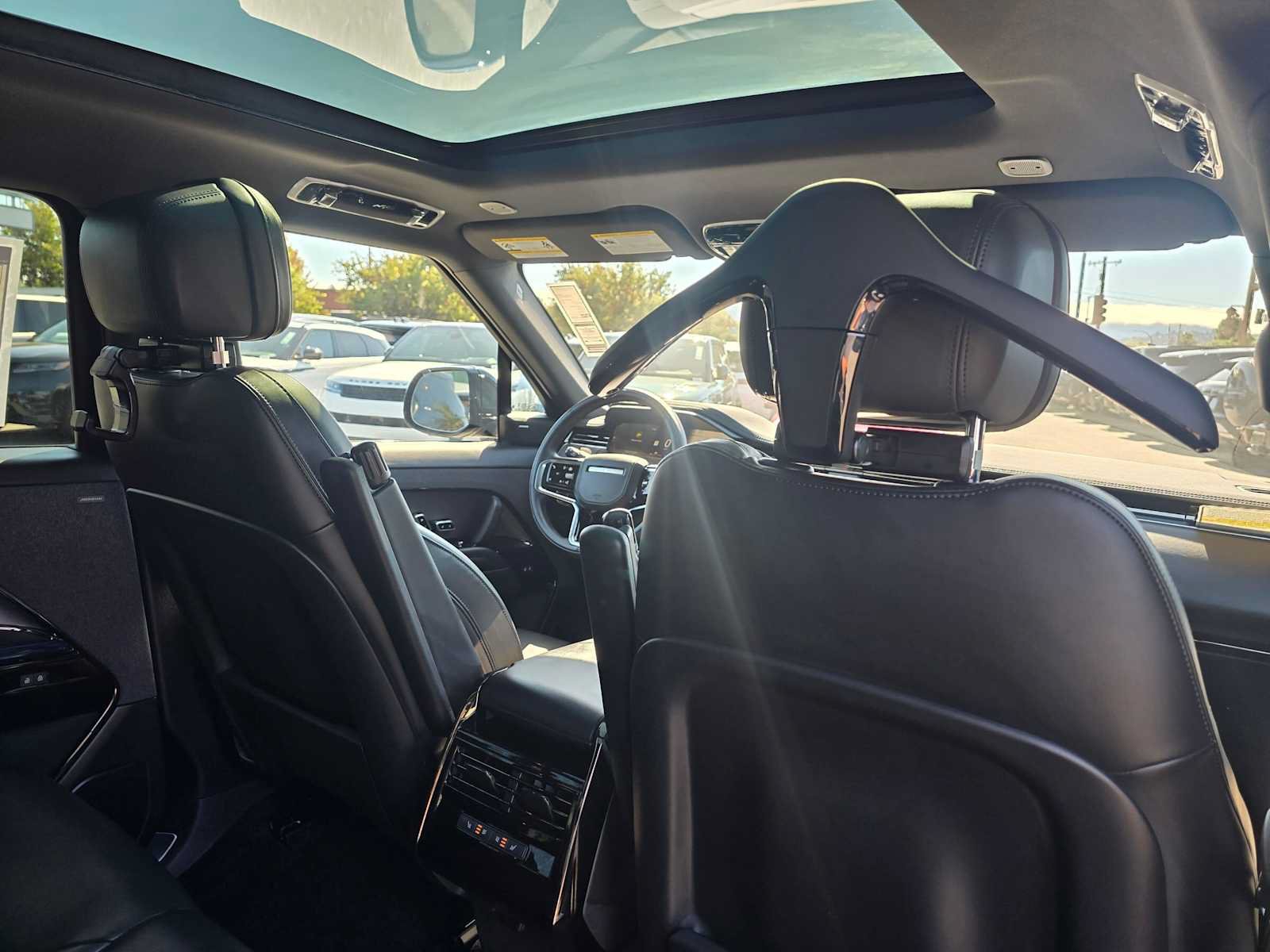 New 2027 Land Rover Range Rover Sport SE AWD/4WD image 13