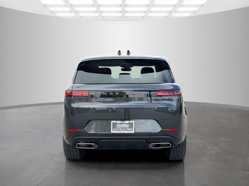 Used 2025 Land Rover Range Rover Sport Dynamic SE image 6