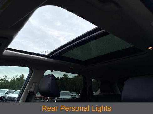 Used 2023 Nissan Rogue SV w/ SV Premium B Package FWD image 7