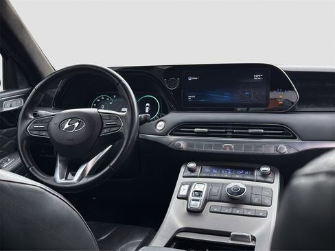Used 2022 Hyundai Palisade Calligraphy image 16