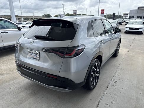 New 2027 Honda HR-V EX-L image 4