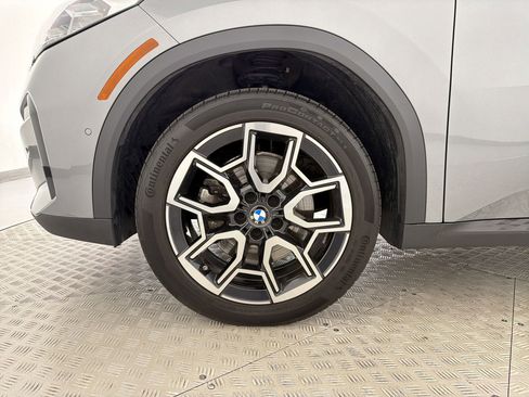 Used 2025 BMW X2 xDrive28i w/ Premium Package AWD/4WD image 11