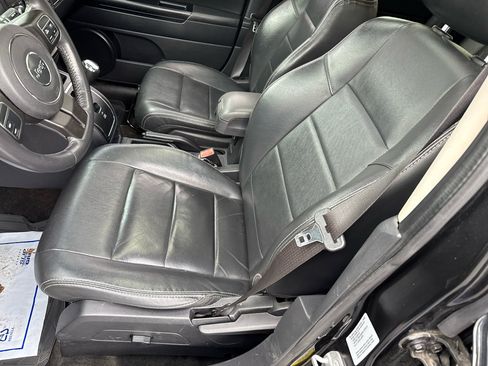 Used 2015 Jeep Patriot High Altitude image 5