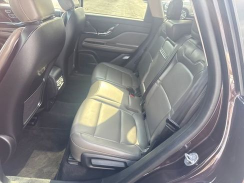 Used 2023 Lincoln Corsair AWD w/ Equipment Group 101A image 30