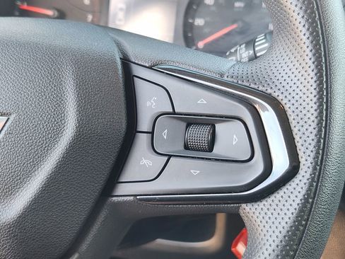 Used 2021 Chevrolet TrailBlazer LS image 32