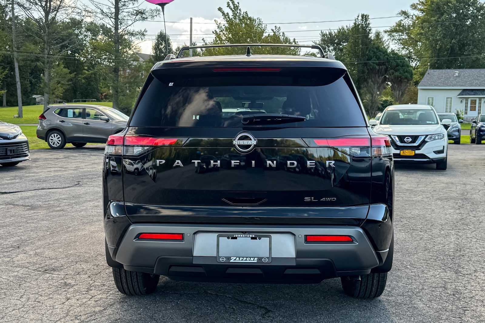 New 2026 Nissan Pathfinder SL AWD/4WD image 4