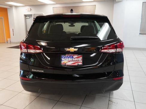 Used 2024 Chevrolet Equinox LS FWD image 8