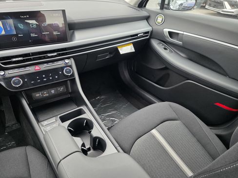 New 2025 Hyundai Sonata SEL image 18