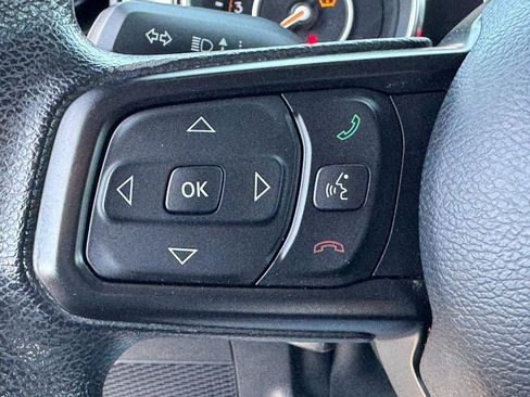 Used 2021 Jeep Wrangler Unlimited Sport image 17