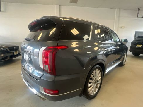 Used 2020 Hyundai Palisade Limited w/ Winter Weather Package AWD/4WD image 6