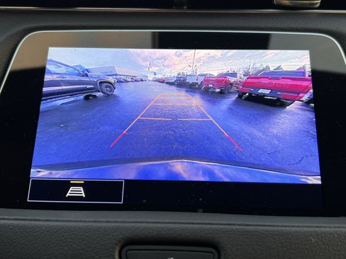 Used 2023 Cadillac XT4 Sport image 13