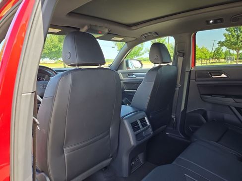 Used 2020 Volkswagen Atlas Cross Sport SEL w/ Cross Sport MDO Package AWD/4WD image 15