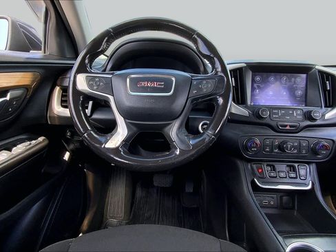 Used 2018 GMC Terrain SLE w/ Driver Convenience Package FWD image 6