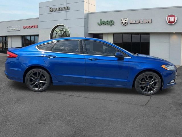 Used 2018 Ford Fusion SE w/ Equipment Group 201A FWD image 8