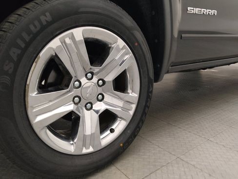 Used 2015 GMC Sierra 1500 SLE w/ SLE Value Package RWD image 31