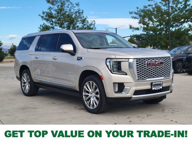 Used 2023 GMC Yukon XL Denali AWD/4WD image 1