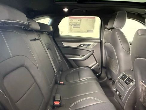 Used 2025 Jaguar F-PACE R-Dynamic S image 32