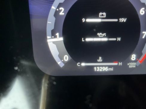 Used 2025 Toyota Tacoma TRD Off-Road image 34