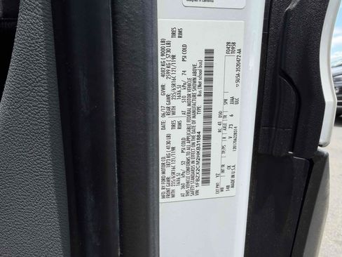 Used 2017 Ford Transit 350 XLT RWD image 26