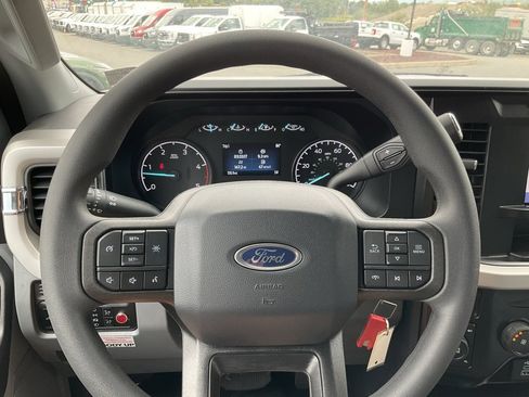 New 2024 Ford F550 4x4 Regular Cab Super Duty image 8