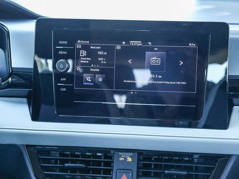 New 2025 Volkswagen Taos S image 23