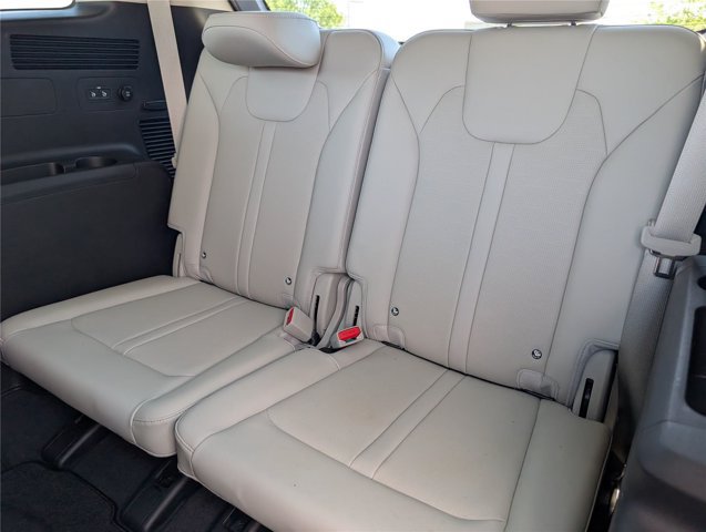 Used 2025 Kia Sorento S w/ Panoramic Sunroof Package FWD image 30