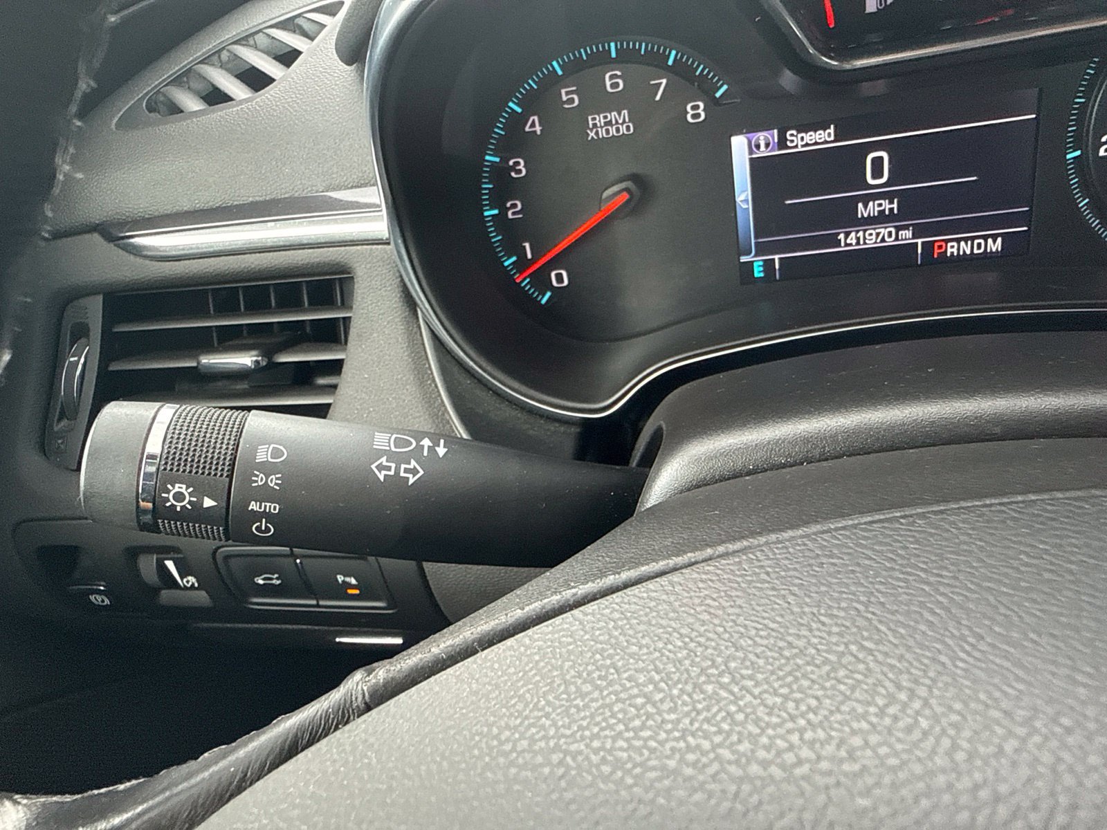 Used 2014 Chevrolet Impala LT w/ Convenience Package FWD image 30