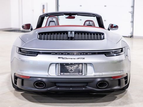 Used 2022 Porsche 911 Cabriolet image 8
