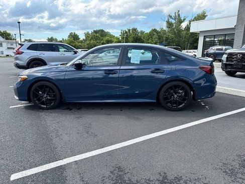 Certified 2025 Honda Civic Sport image 9