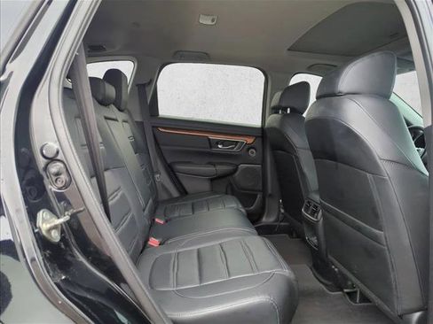 Used 2019 Honda CR-V Touring image 17