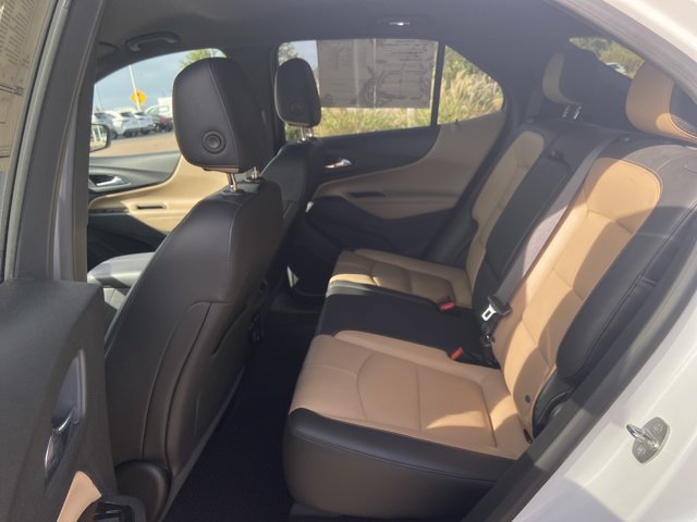Used 2022 Chevrolet Equinox Premier AWD/4WD image 13