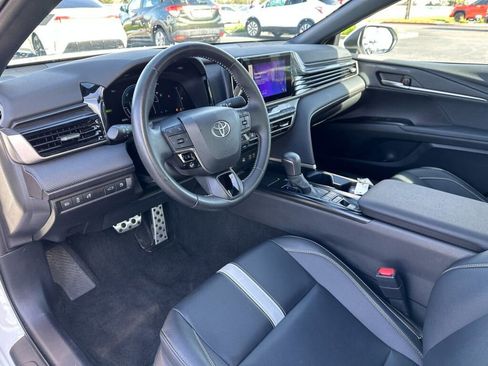 Certified 2025 Toyota Camry SE image 10