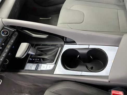 New 2026 Hyundai Elantra SEL Sport image 29