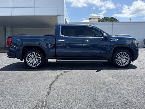 Used 2019 GMC Sierra 1500 Denali w/ Denali Ultimate Package AWD/4WD image 2