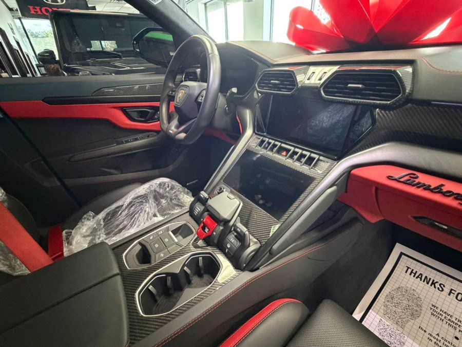 Used 2023 Lamborghini Urus S AWD/4WD image 63