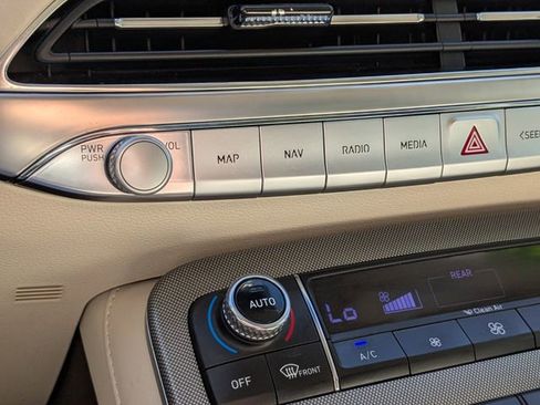 Used 2021 Hyundai Palisade Calligraphy w/ Cargo Package image 23