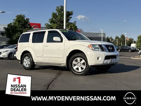 Used 2008 Nissan Pathfinder SE w/ Leather Pkg image 1
