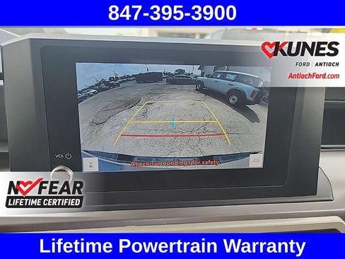 Used 2024 Toyota Tacoma SR5 AWD/4WD image 31