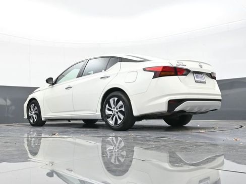 Used 2024 Nissan Altima 2.5 S image 42