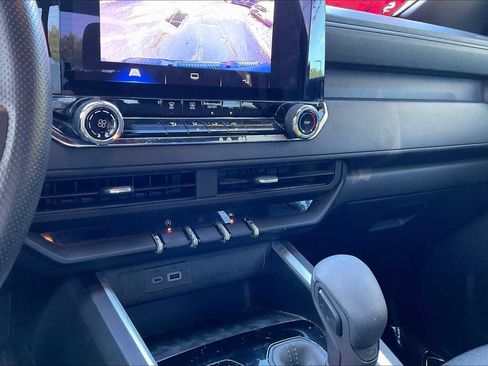 Used 2023 Chevrolet Colorado Trail Boss w/ Advanced Trailering Package image 31