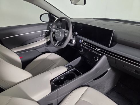 Used 2024 Hyundai Sonata SEL FWD image 32