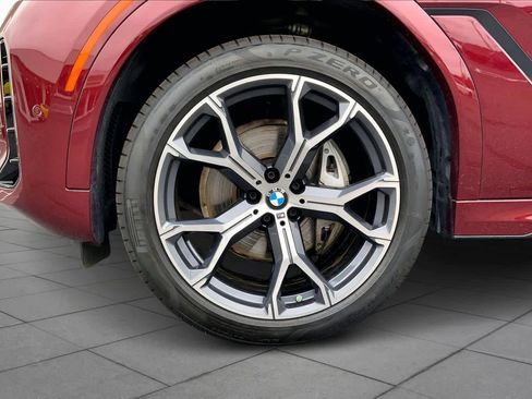 Certified 2025 BMW X6 xDrive40i image 10